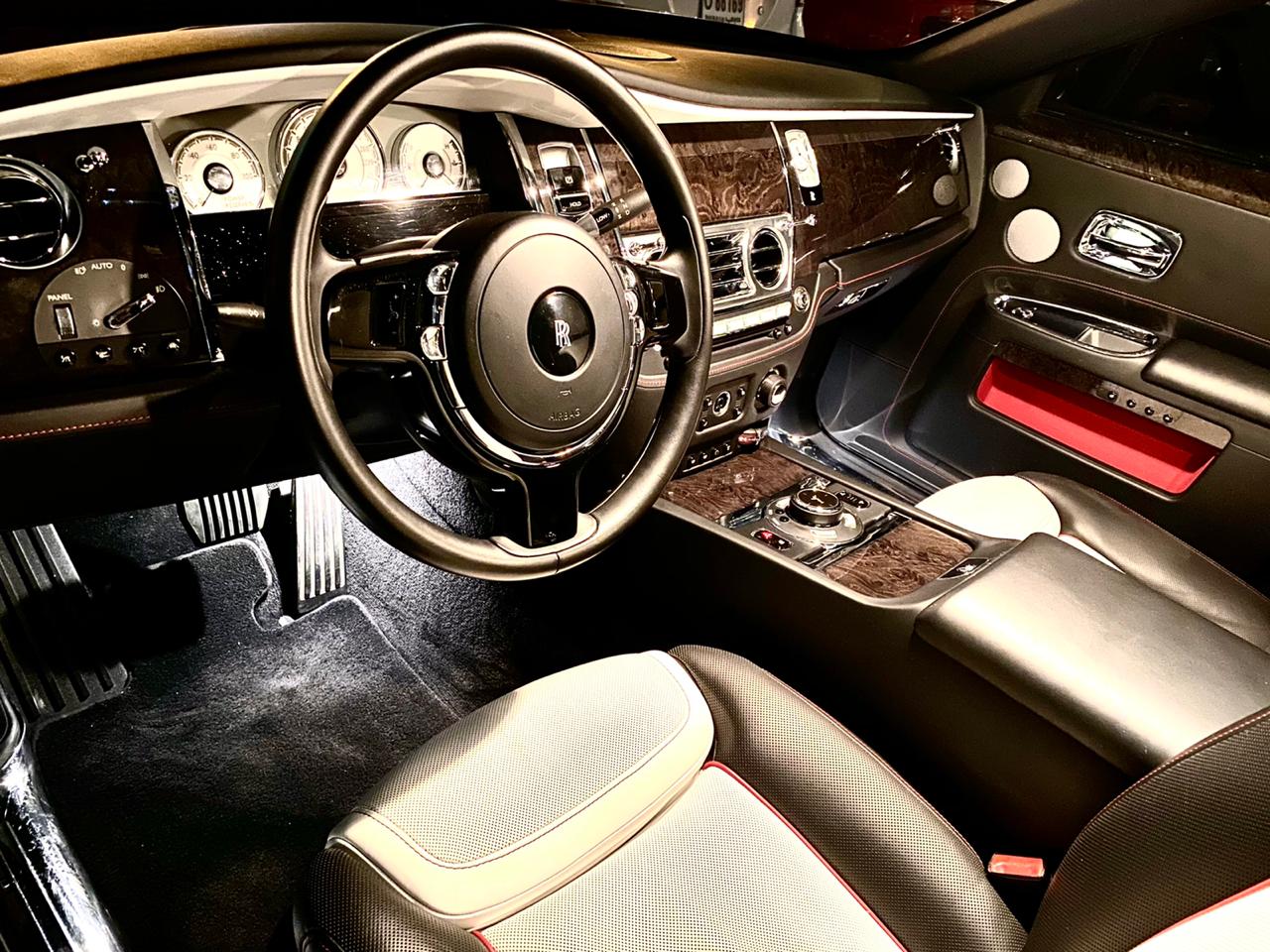 Rent Rolls-Royce Ghost  2019 in Dubai , UAE 