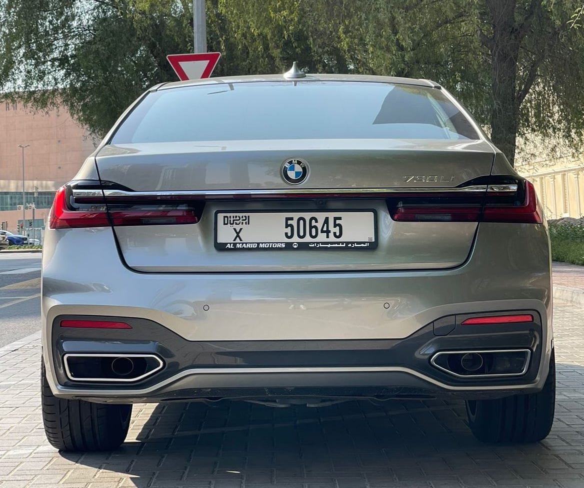 Rent Bmw Series 7  2022 in Dubai , UAE 