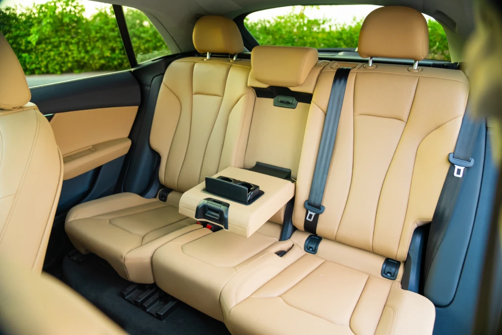 Rent Audi Model x WHITE 2023 in Dubai , UAE 