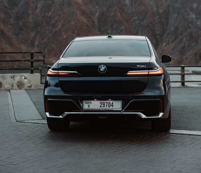Rent Bmw Series 7 BLACK 2023 in Dubai , UAE 