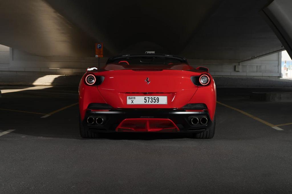 Rent Ferrari Roma RED 2022 in Dubai , UAE 