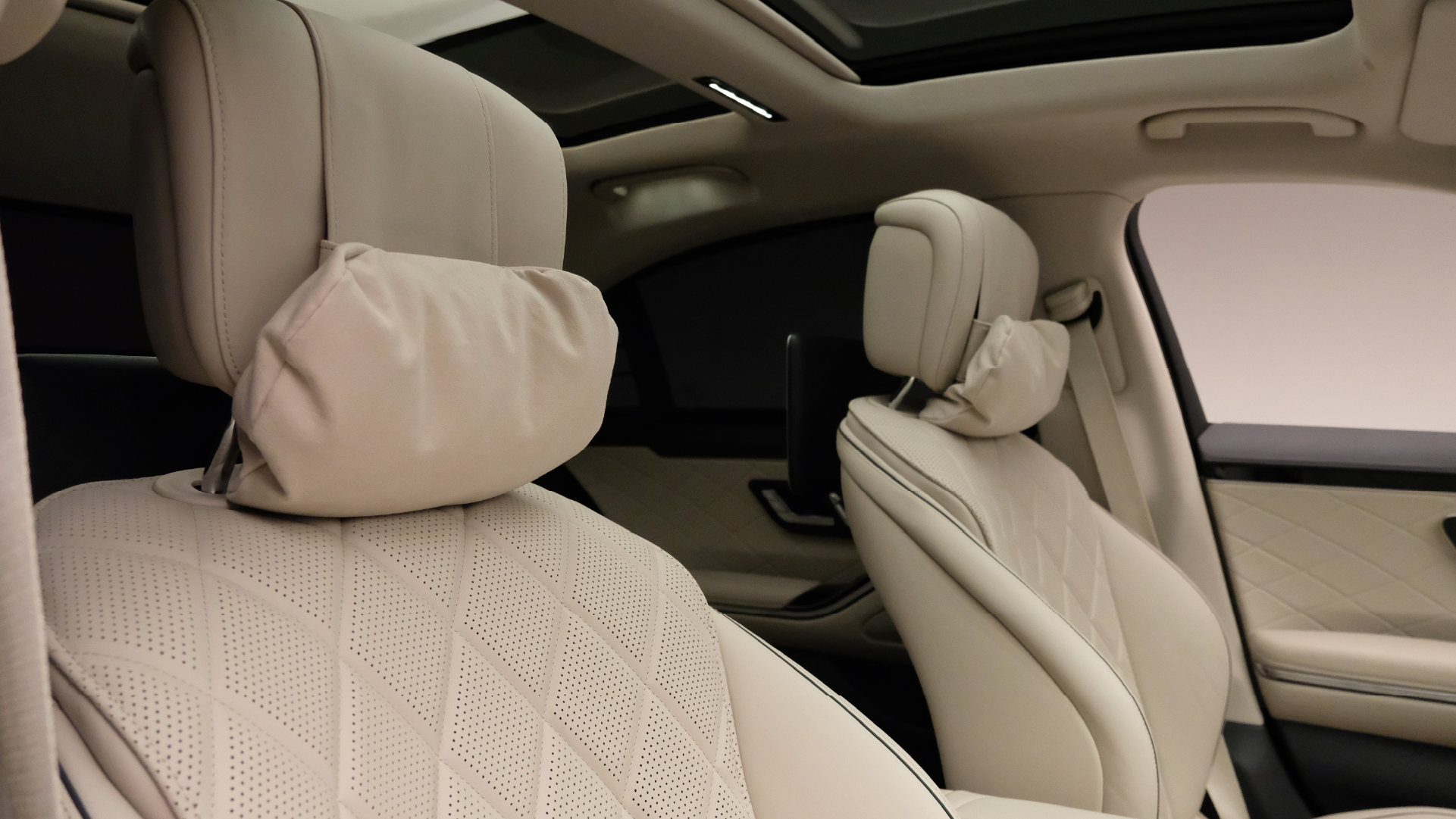 Rent Mercedes-Benz S-class BLACK 2024 in Dubai , UAE 