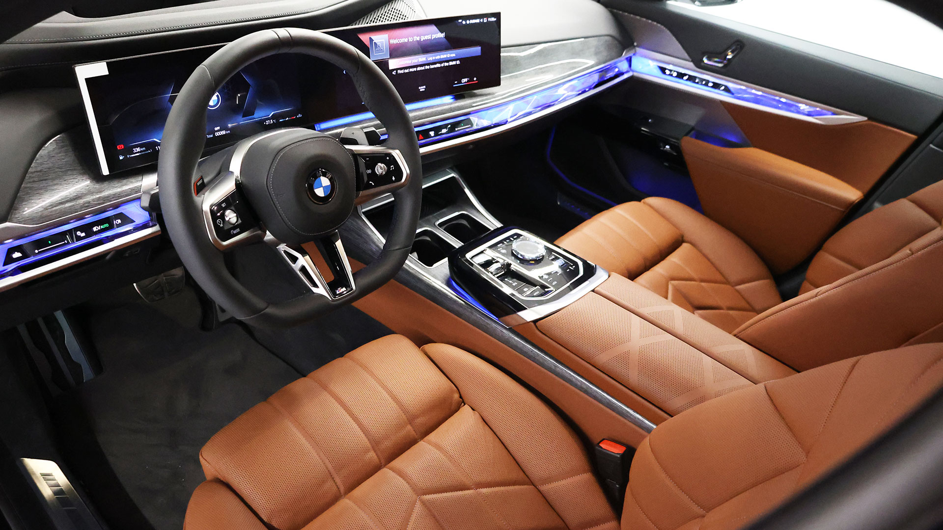 Rent Bmw Series 7 BLACK 2024 in Dubai , UAE 