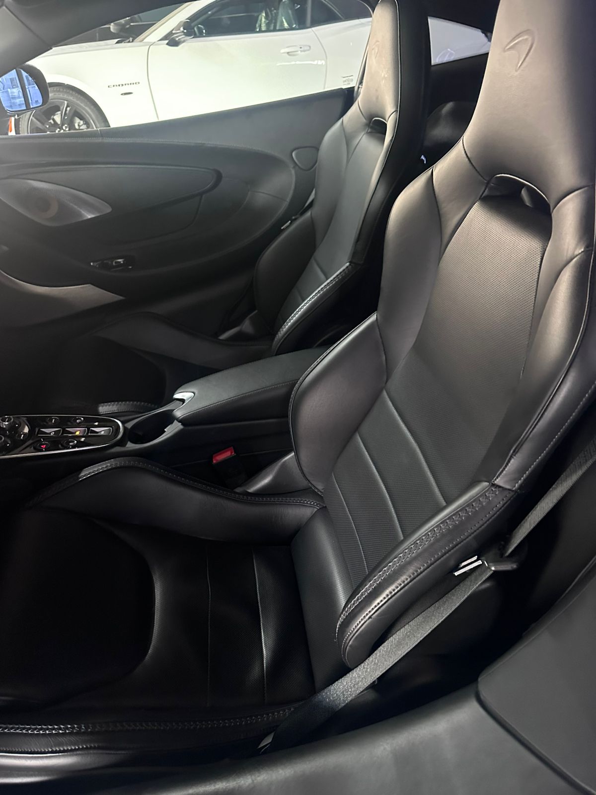 Rent McLaren Gt BLACK 2021 in Dubai , UAE 