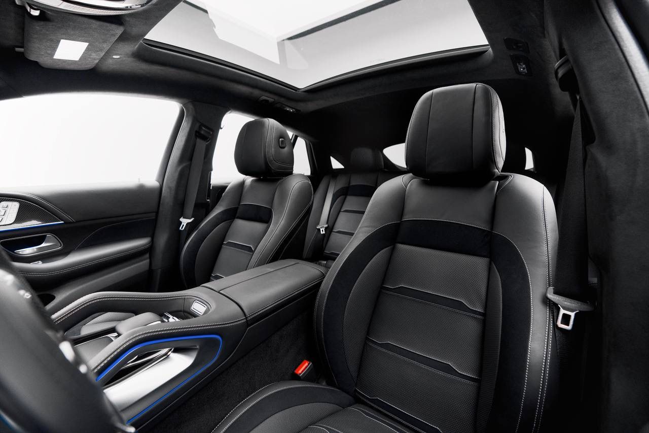 Rent Mercedes-Benz AMG G800 Brabus BLACK 2023 in Dubai , UAE 
