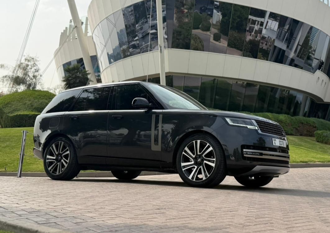 Rent Range-Rover Vogue GREY 2025 in Dubai , UAE 