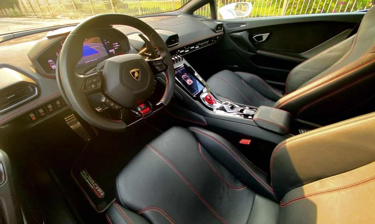 Rent Lamborghini Huracan WHITE 2020 in Dubai , UAE 