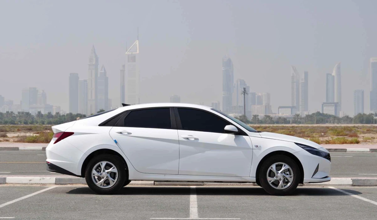 Rent Hyundai Elantra WHITE 2022 in Dubai , UAE 