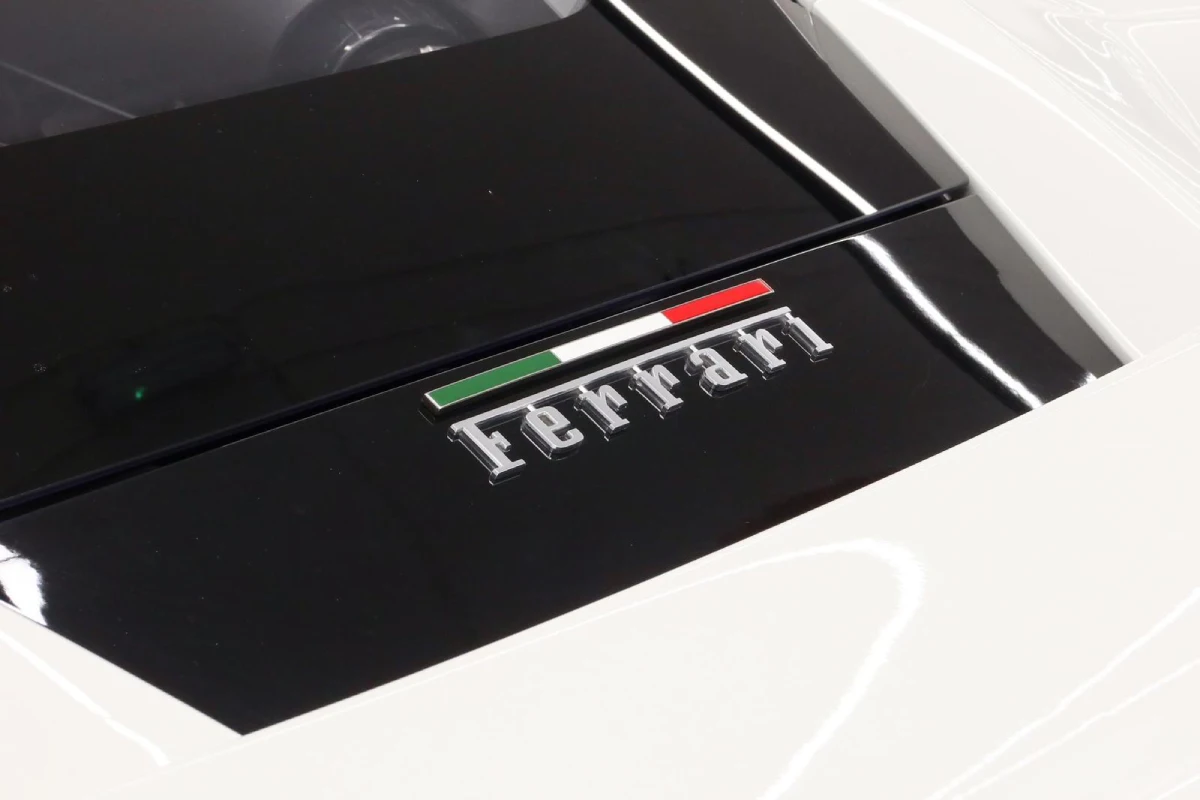 Rent Ferrari F8 WHITE 2023 in Dubai , UAE 