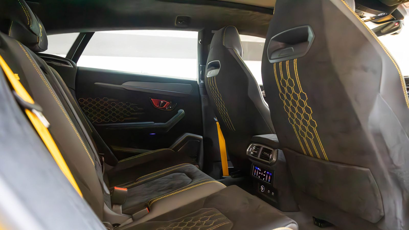 Rent Lamborghini Urus ORANGE 2023 in Dubai , UAE 