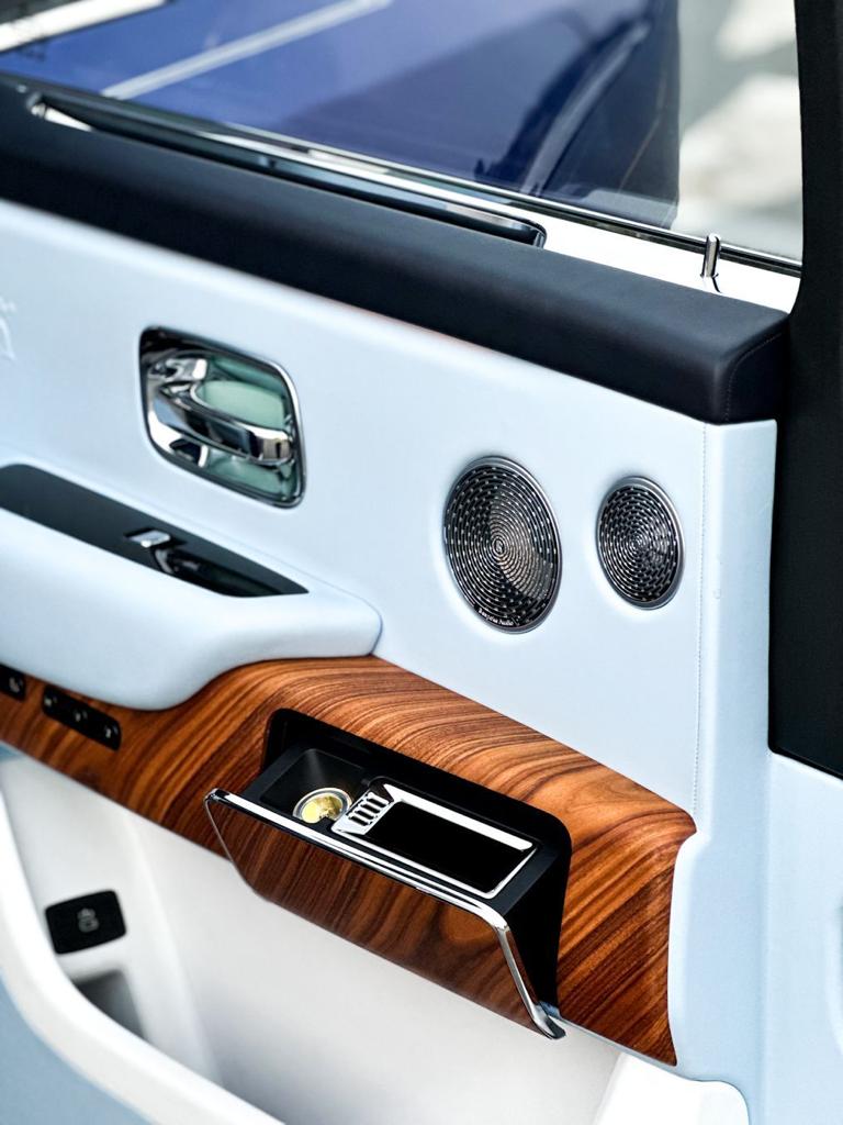 Rent Rolls-Royce Cullinan BLUE 2022 in Dubai , UAE 