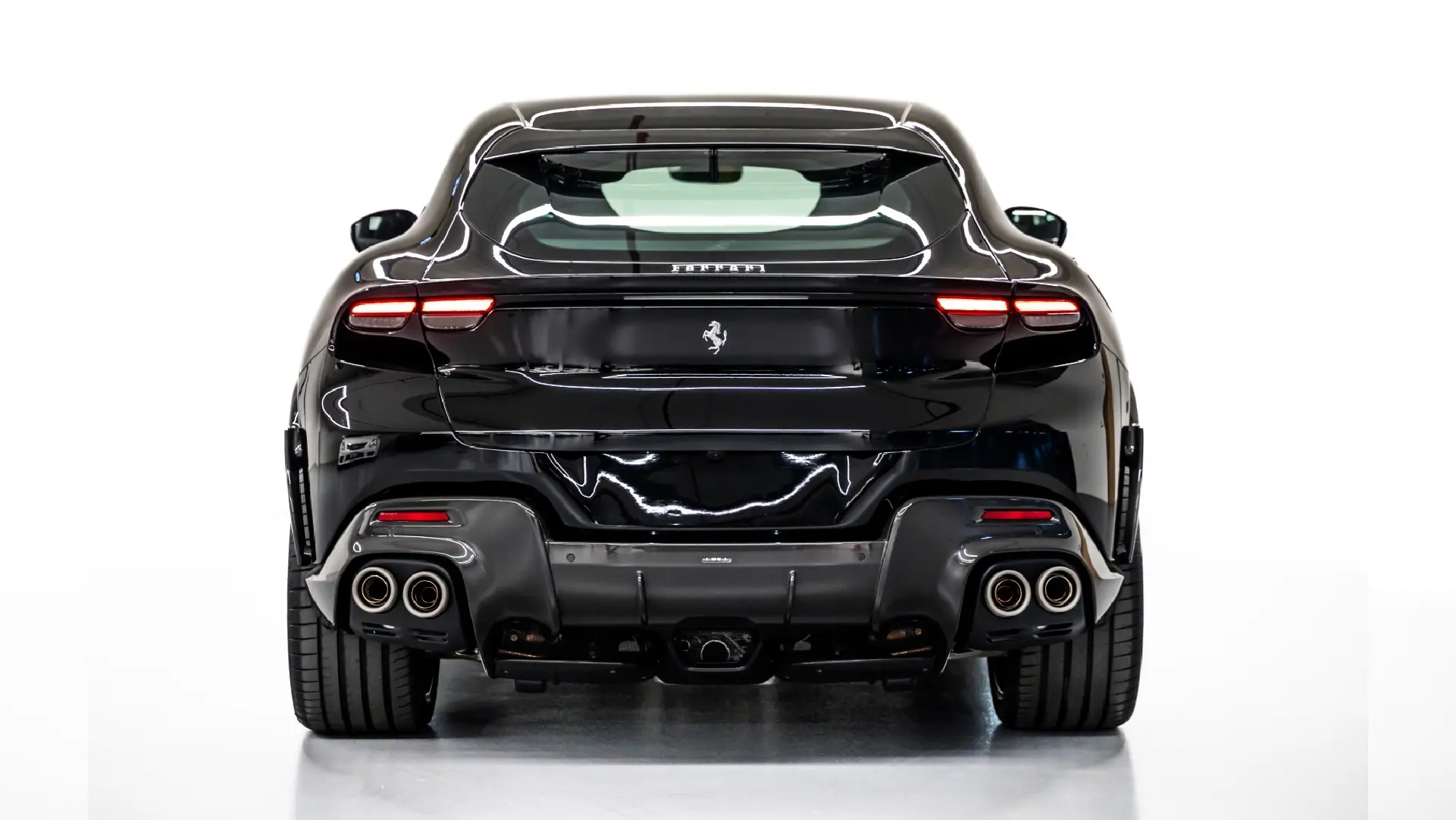 Rent Ferrari Purosangue BLACK 2022 in Dubai , UAE 