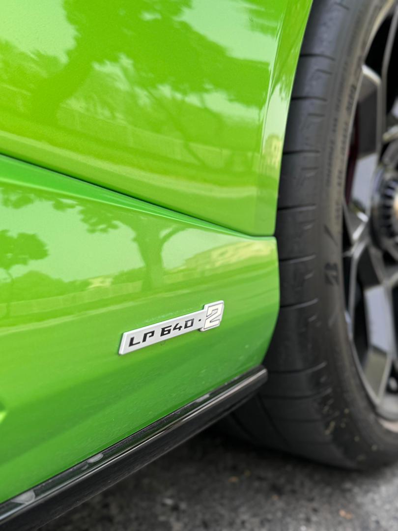 Rent Lamborghini Huracan GREEN 2024 in Dubai , UAE 