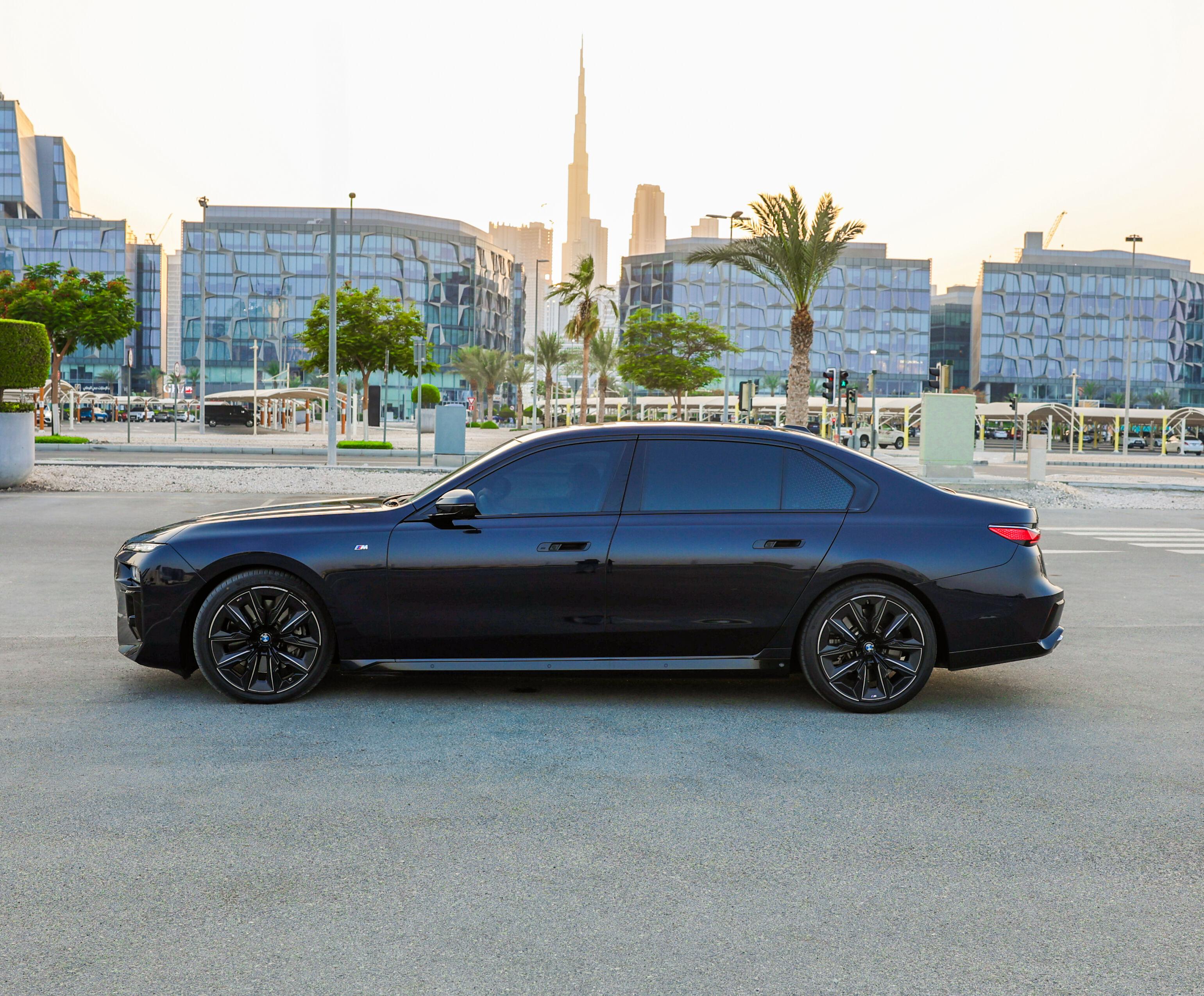Rent Bmw Series 7 BLACK 2023 in Dubai , UAE 