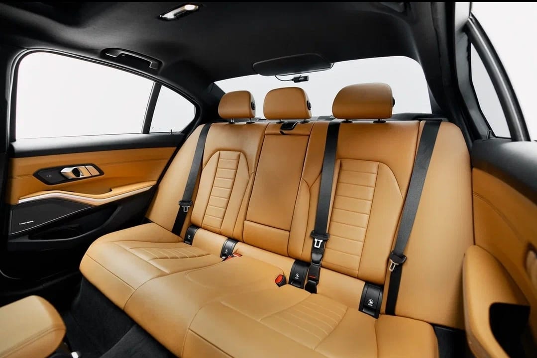 Rent Bmw Series 3 WHITE 2023 in Dubai , UAE 