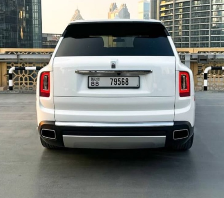 Rent Rolls-Royce Cullinan WHITE 2024 in Dubai , UAE 