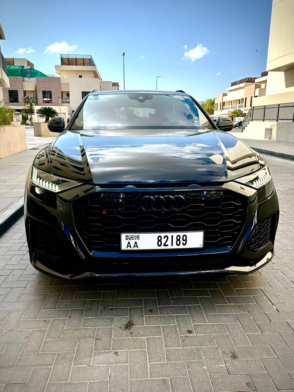 Rent Audi Rsq8 BLACK 2023 in Dubai , UAE 