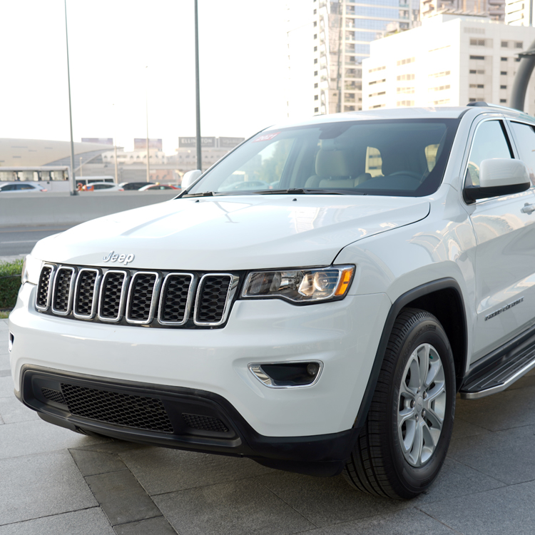 Rent Jeep Grand cherokee WHITE 2021 in Dubai , UAE 