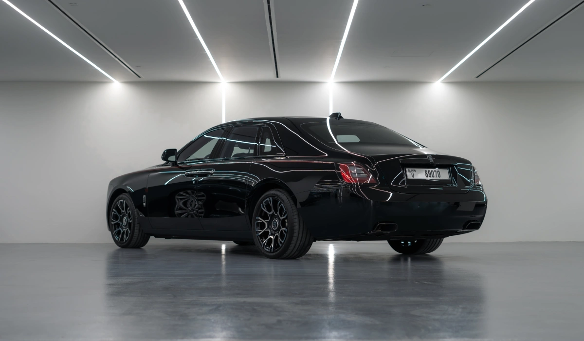 Rent Rolls-Royce Ghost BLACK 2022 in Dubai , UAE 