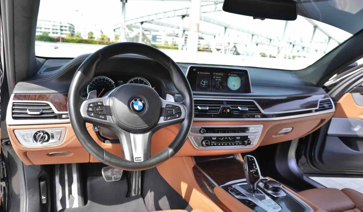 Rent Bmw Series 7 BLACK 2022 in Dubai , UAE 