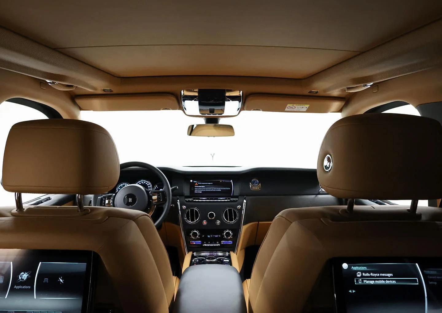 Rent Rolls-Royce Cullinan WHITE 2023 in Dubai , UAE 