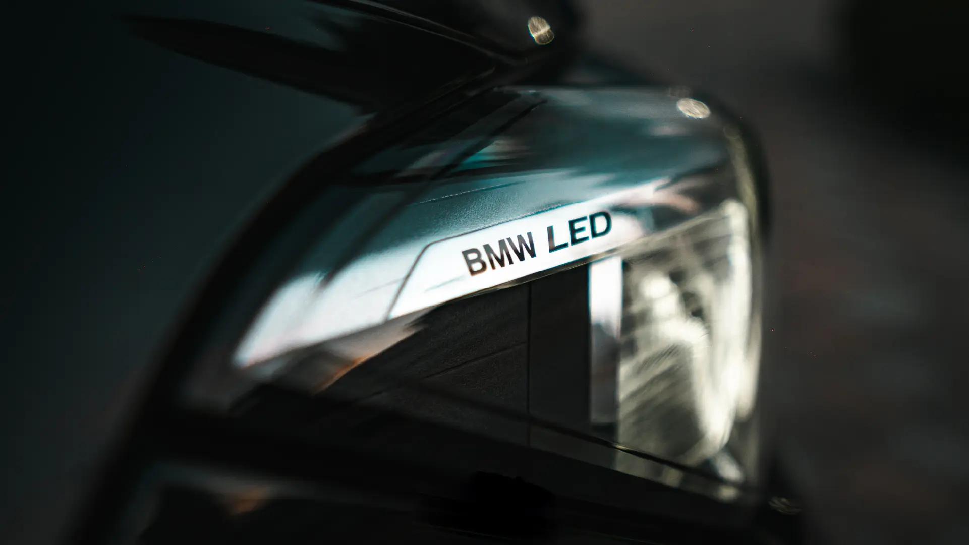Rent Bmw Series 7 BLACK 2021 in Dubai , UAE 