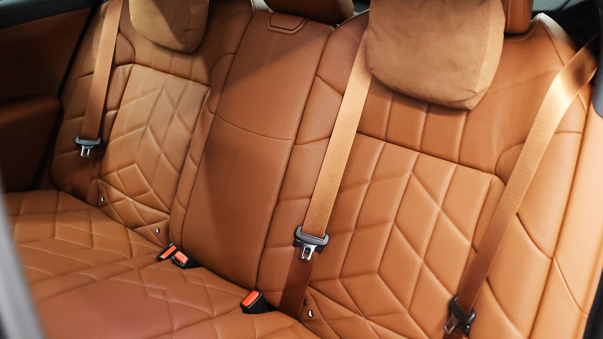 Rent Bmw Series 7 BLACK 2024 in Dubai , UAE 