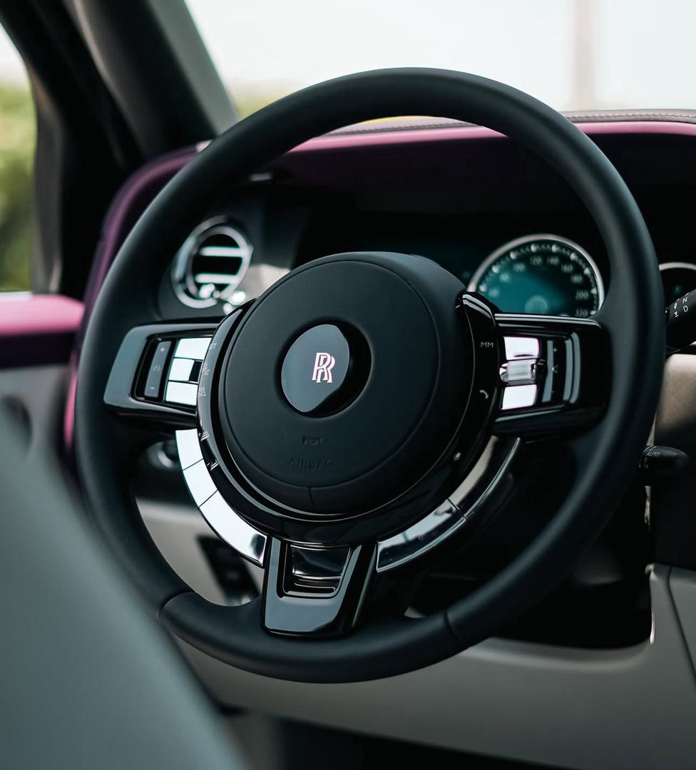 Rent Rolls-Royce Cullinan GREY 2024 in Dubai , UAE 