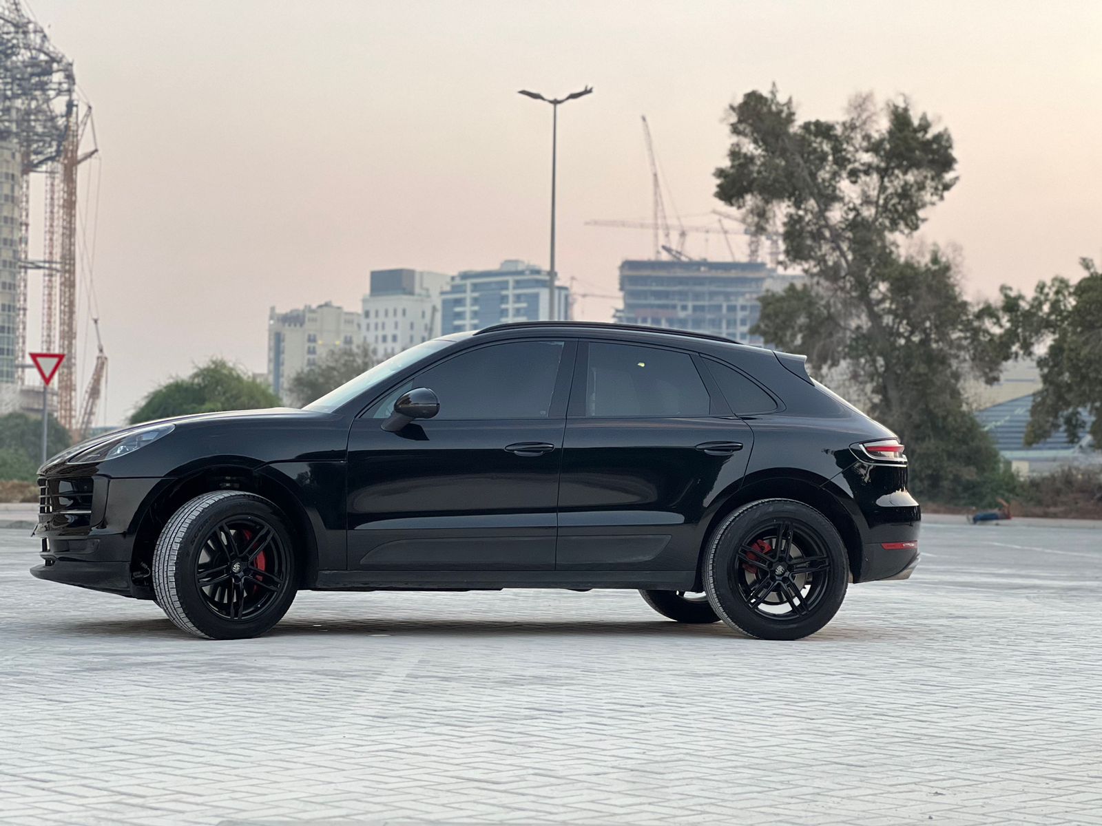 Rent Mecan BLACK 2021 with chauffeur in Dubai , UAE 