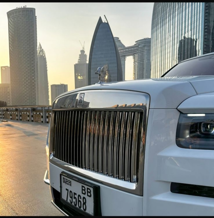Rent Rolls-Royce Cullinan WHITE 2024 in Dubai , UAE 