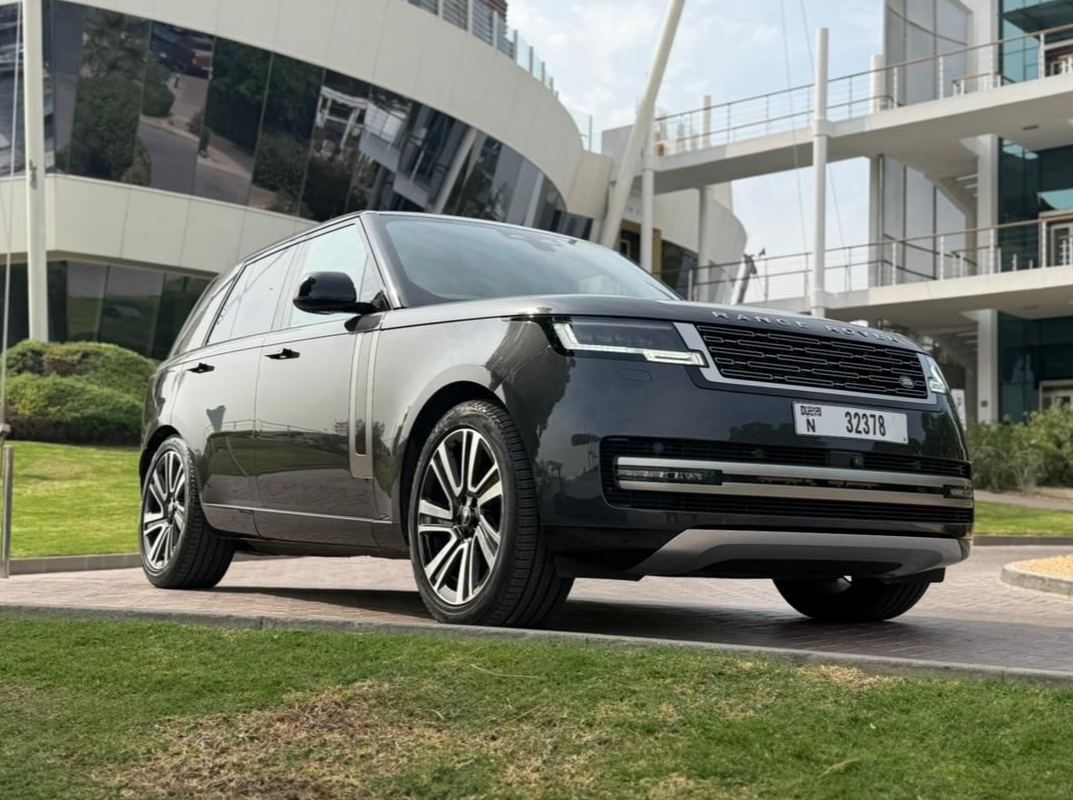 Rent Range-Rover Vogue GREY 2025 in Dubai , UAE 
