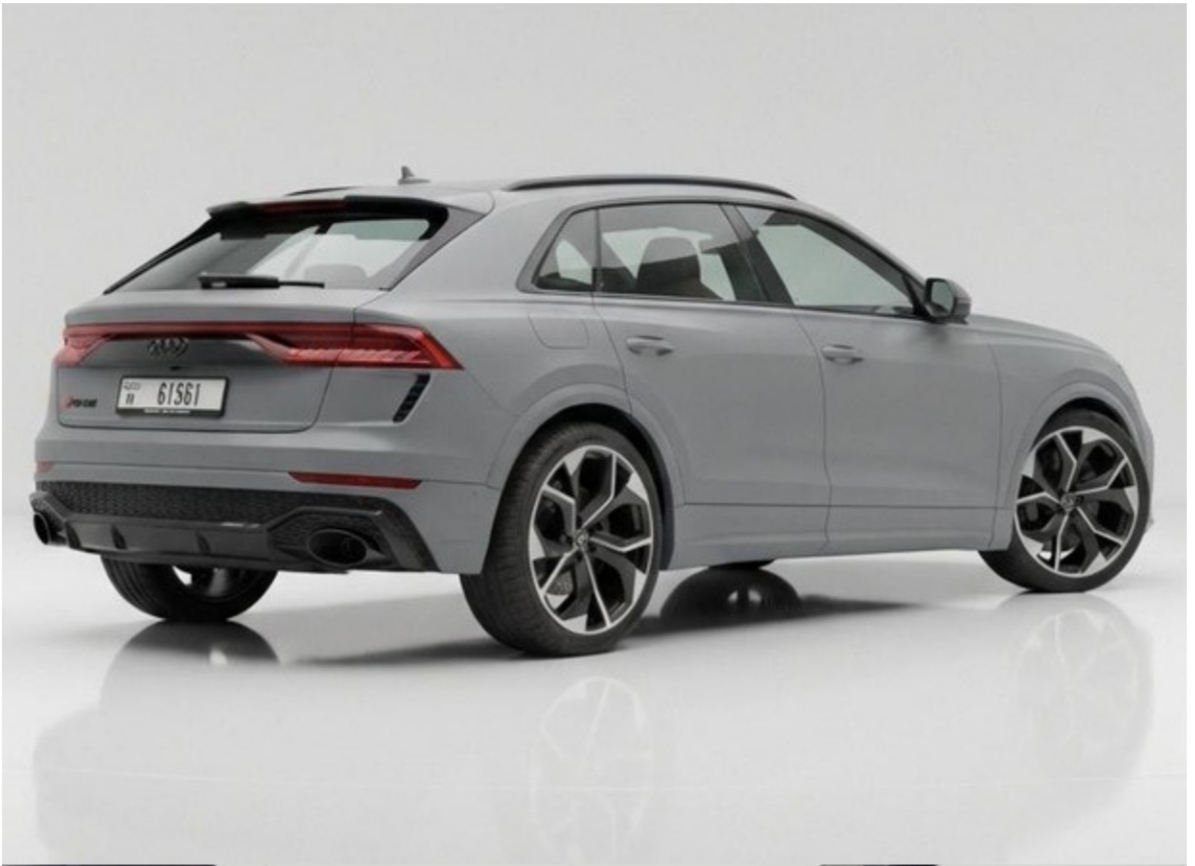 Rent Audi Rsq8 GREY 2023 in Dubai , UAE 