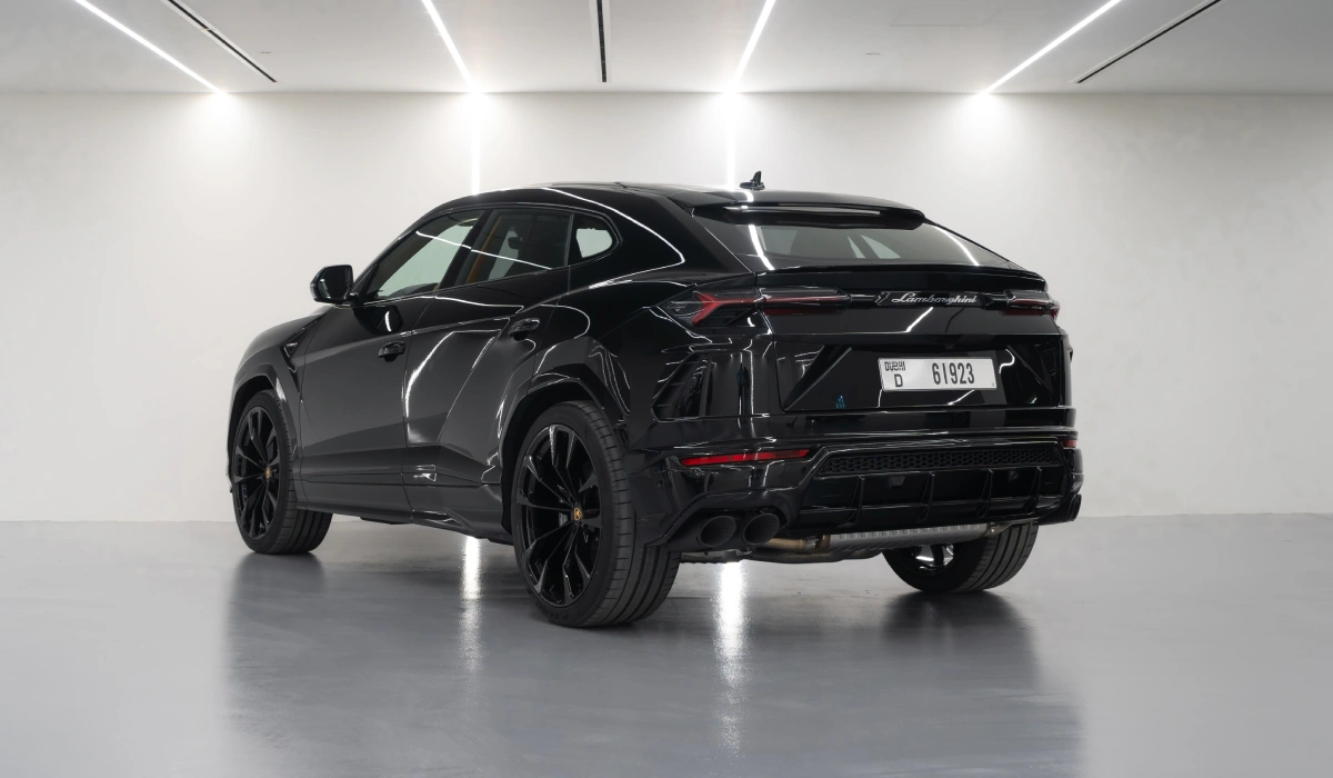 Rent Lamborghini Urus BLACK 2022 in Dubai , UAE 