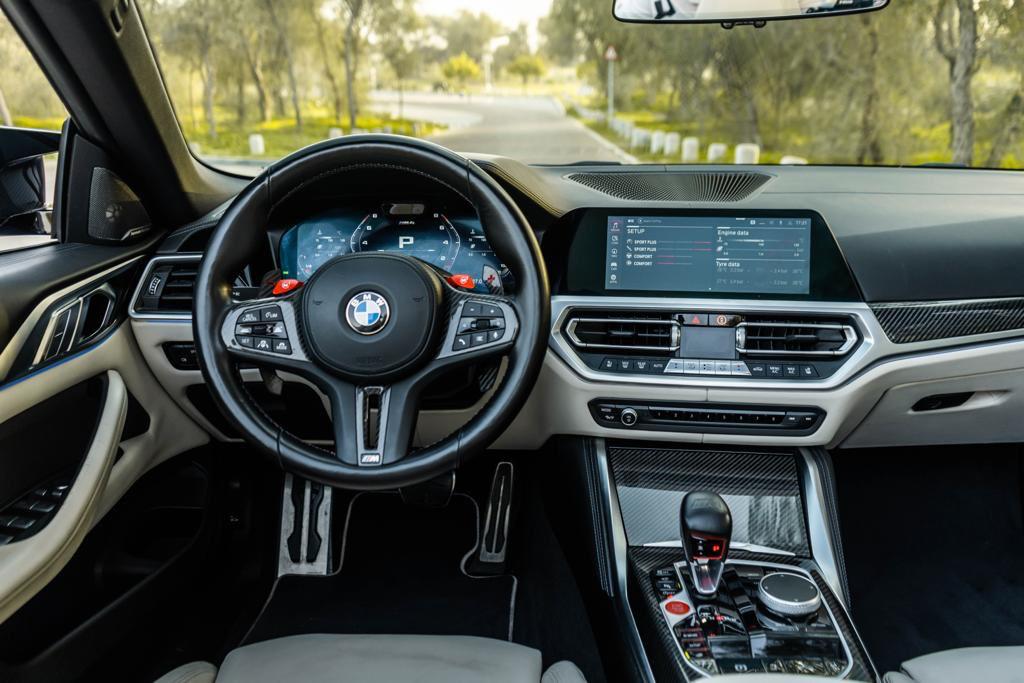 Rent Bmw Series m BLUE 2023 in Dubai , UAE 