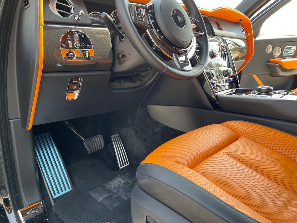 Rent Rolls-Royce Cullinan BLACK 2022 in Dubai , UAE 