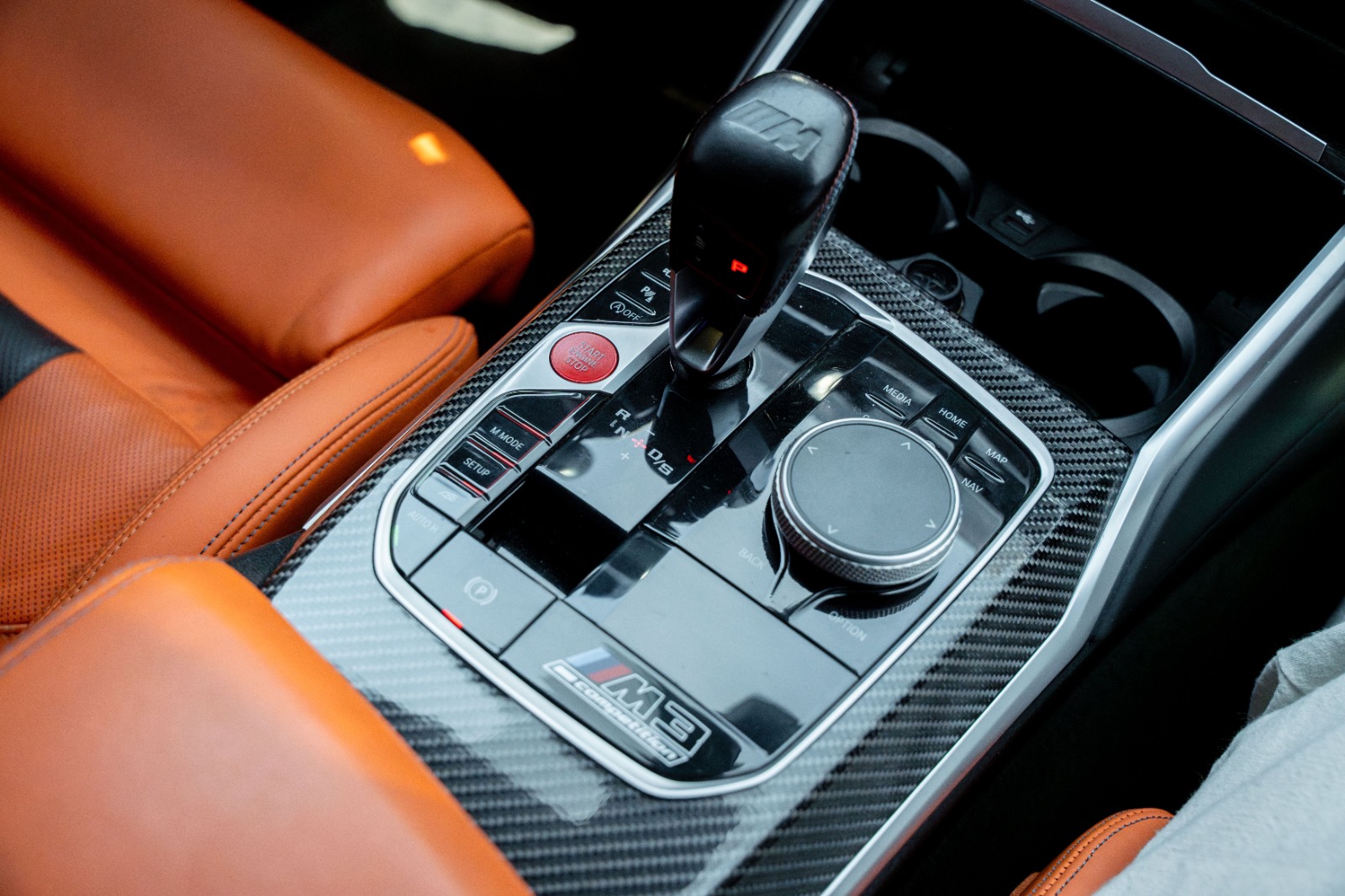 Rent Bmw Series m GREEN 2023 in Dubai , UAE 