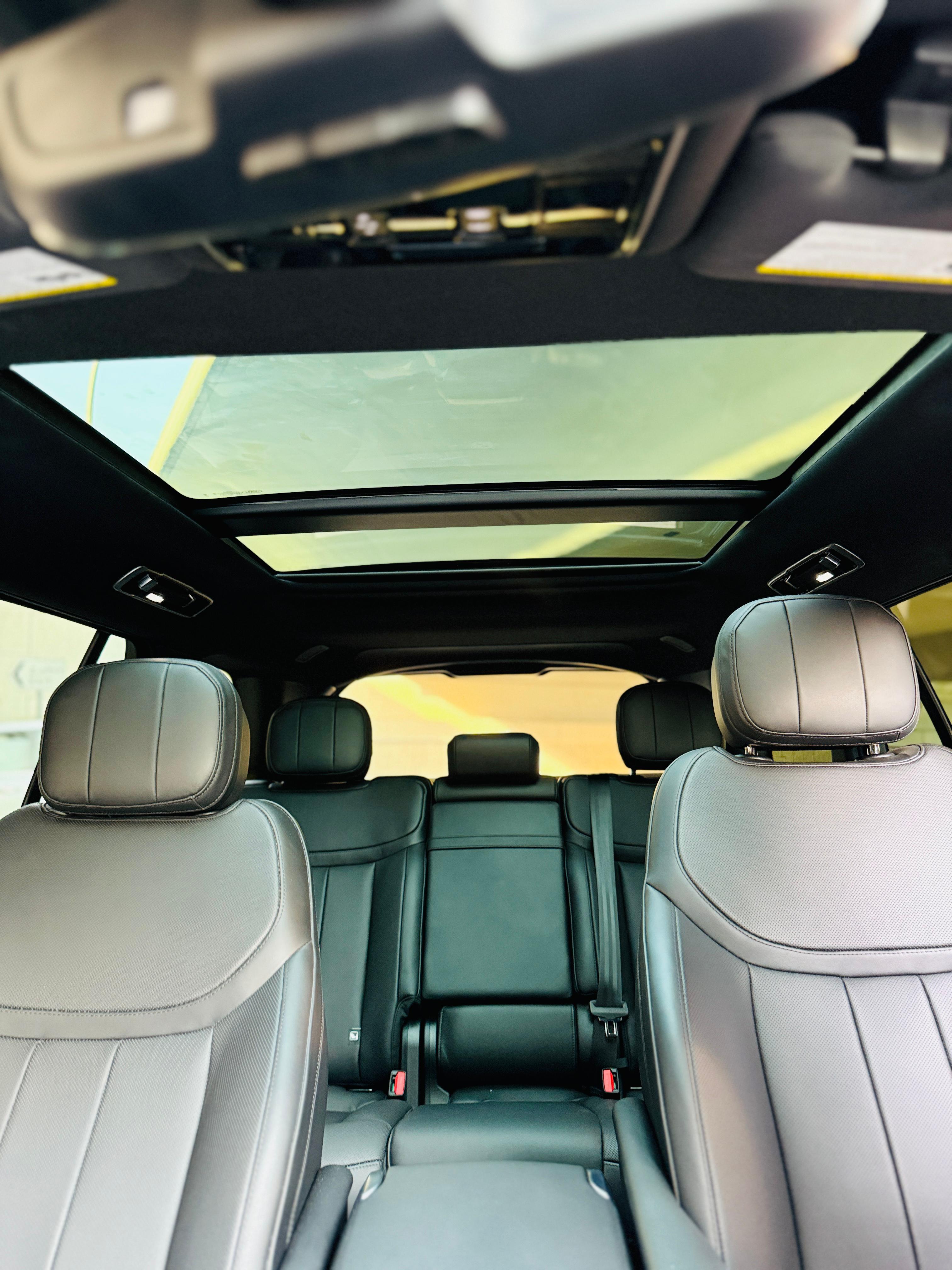 Rent Range-Rover Vogue WHITE 2025 in Dubai , UAE 