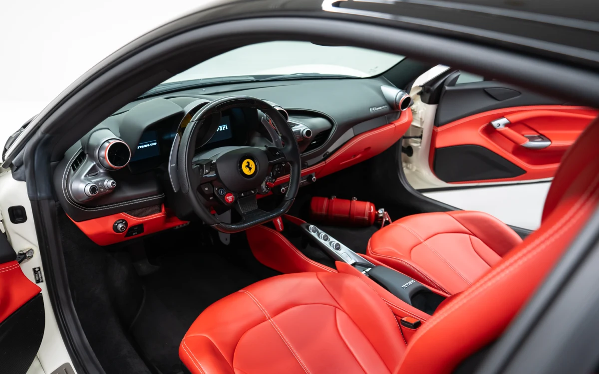 Rent Ferrari F8 WHITE 2022 in Dubai , UAE 