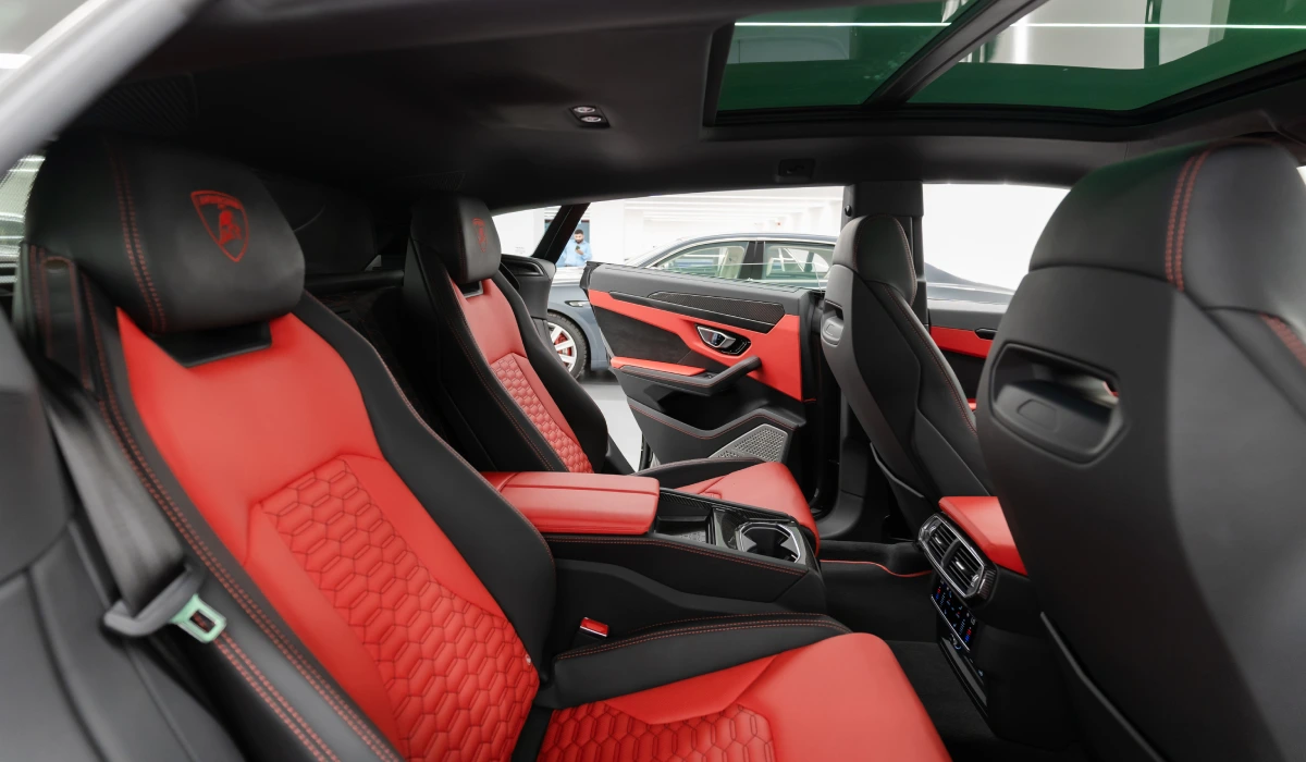 Rent Lamborghini Urus  2022 in Dubai , UAE 