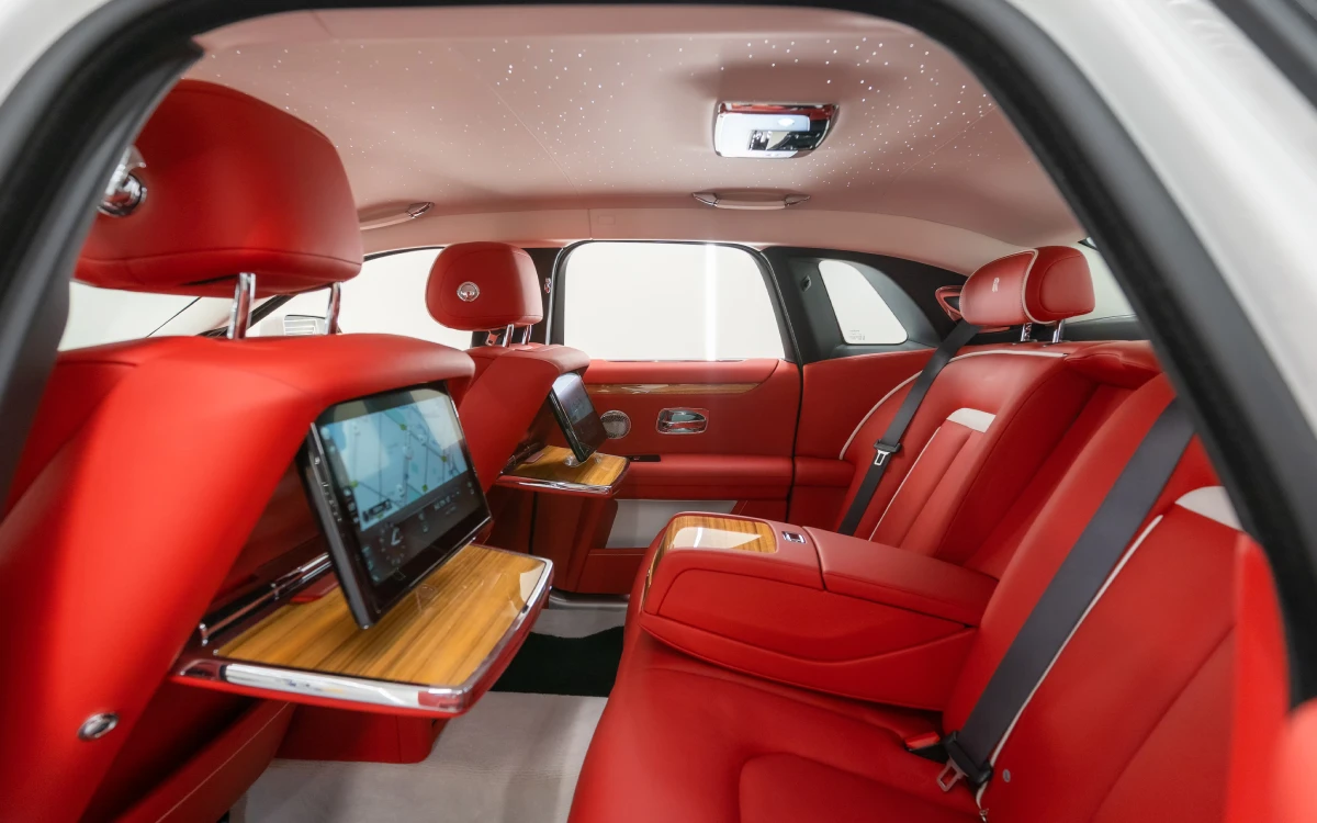 Rent Rolls-Royce Ghost WHITE 2022 in Dubai , UAE 