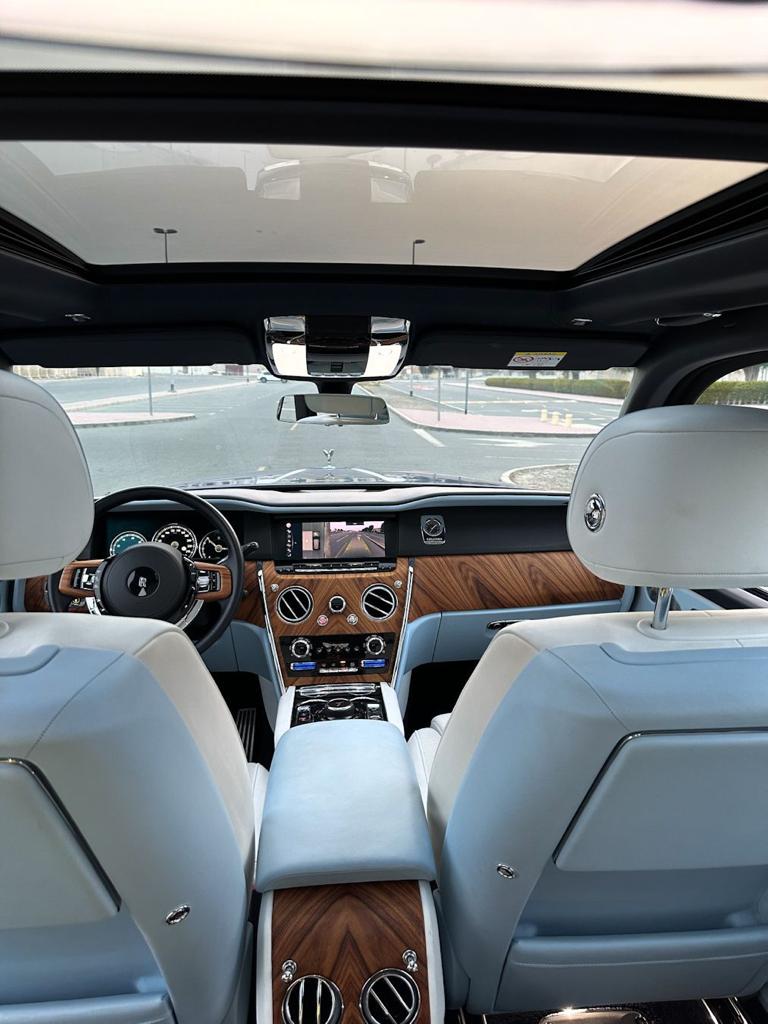 Rent Rolls-Royce Cullinan BLUE 2022 in Dubai , UAE 