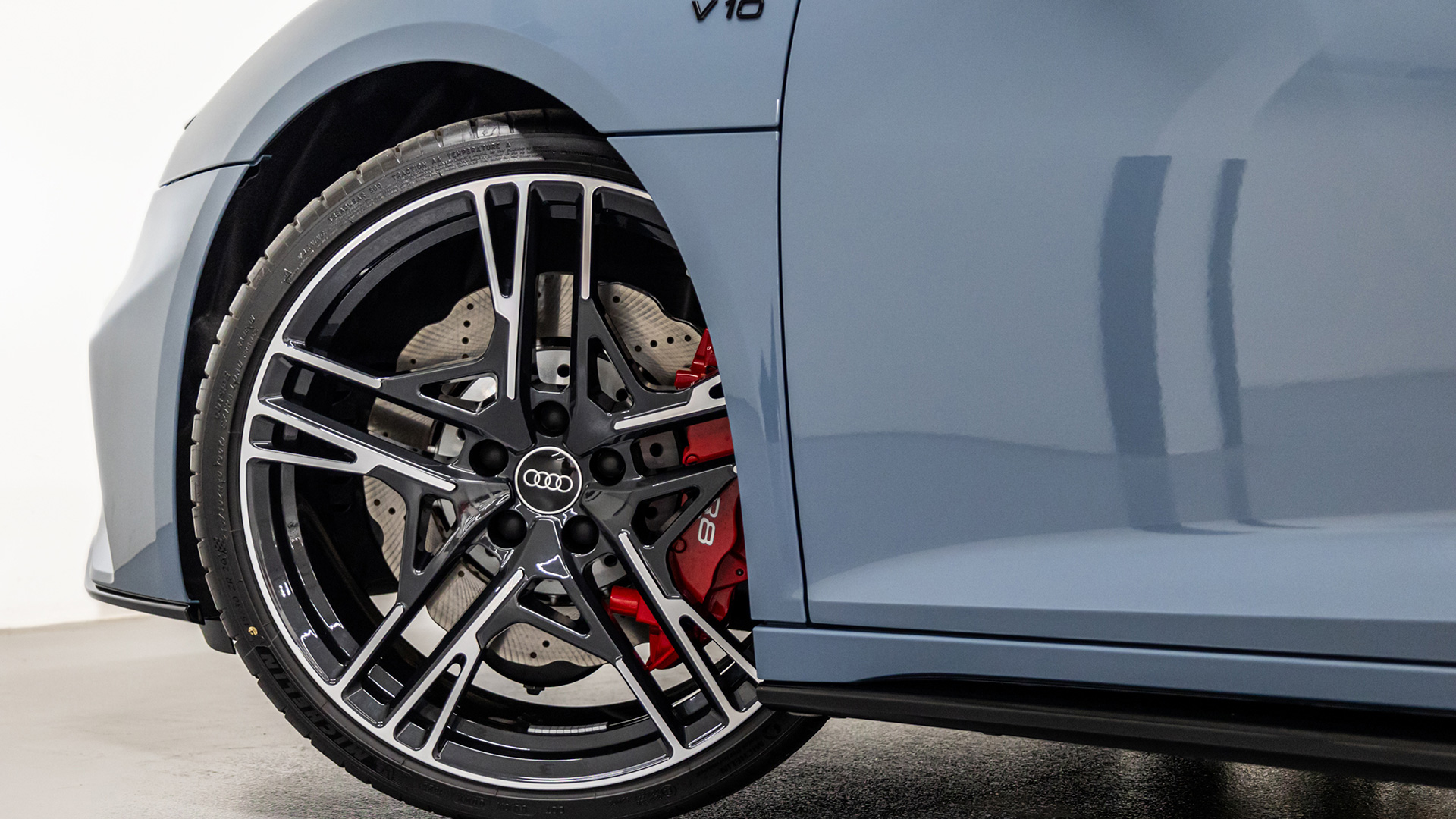 Rent Audi R8 BLUE 2023 in Dubai , UAE 