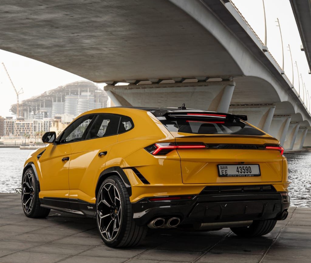 Rent Lamborghini Urus YELLOW 2023 in Dubai , UAE 