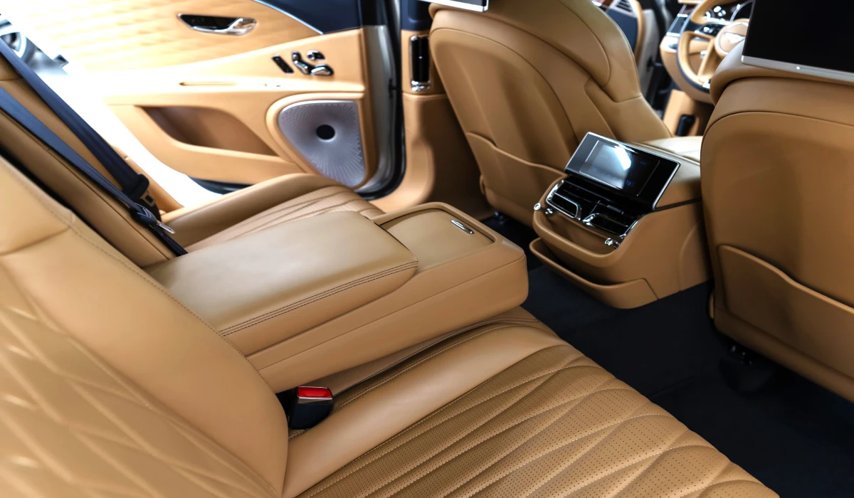 Rent Bentley Flying spur WHITE 2022 in Dubai , UAE 