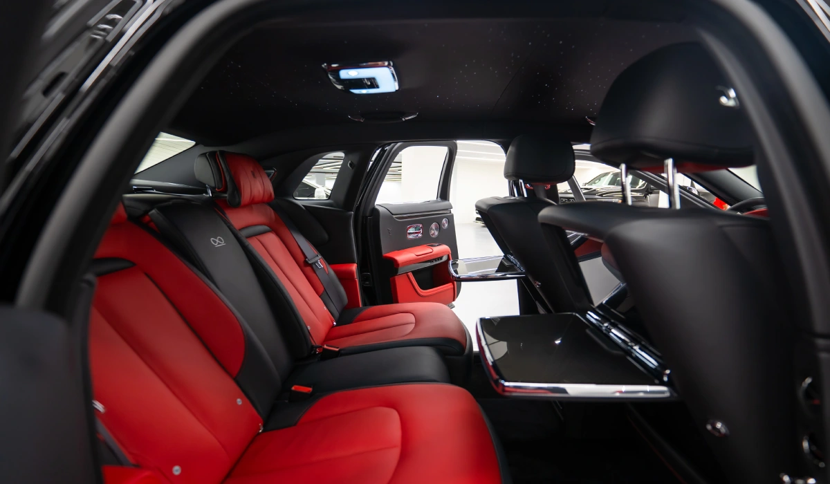 Rent Rolls-Royce Ghost BLACK 2022 in Dubai , UAE 