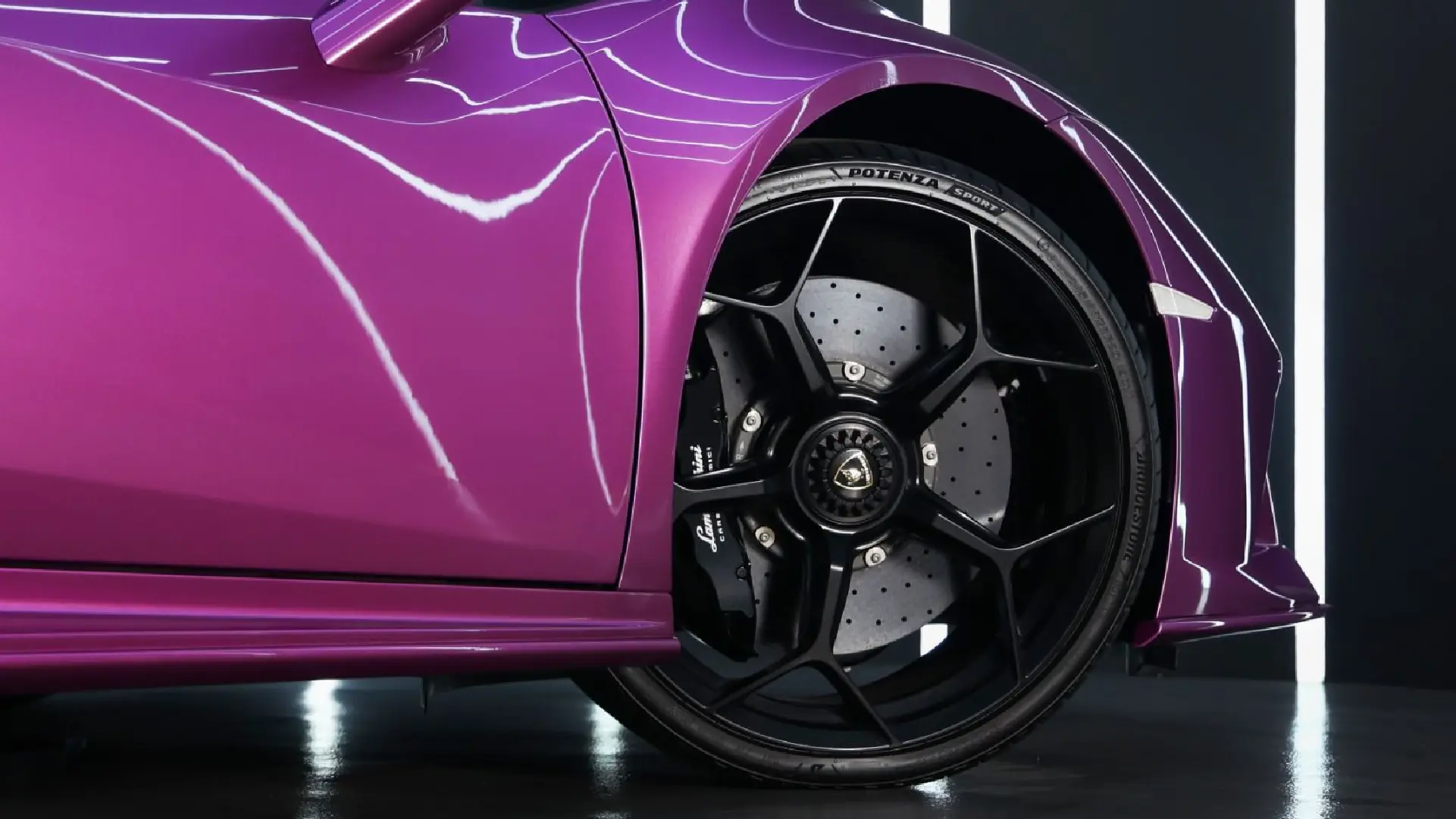 Rent Lamborghini Evo PURPLE 2023 in Dubai , UAE 