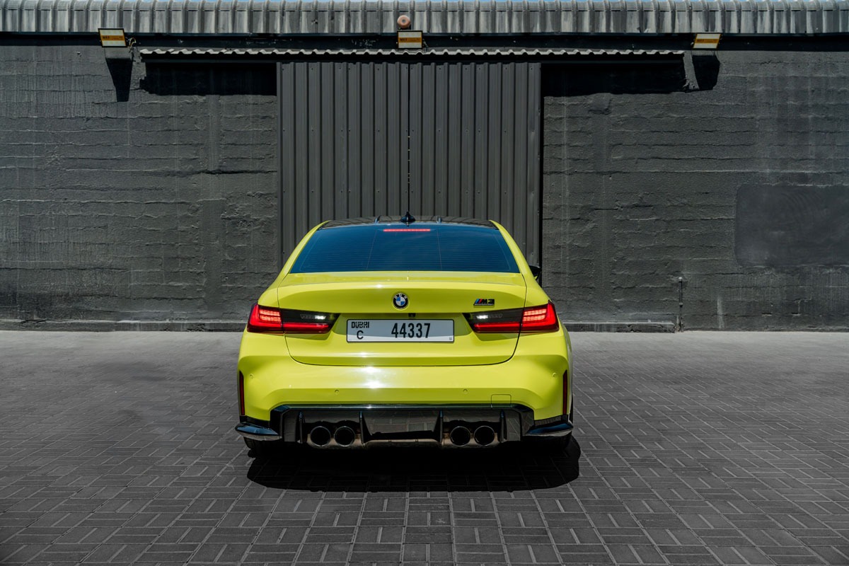 Rent Bmw Series m GREEN 2023 in Dubai , UAE 