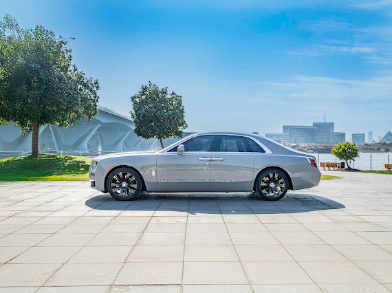 Rent Rolls-Royce Ghost WHITE 2021 in Dubai , UAE 