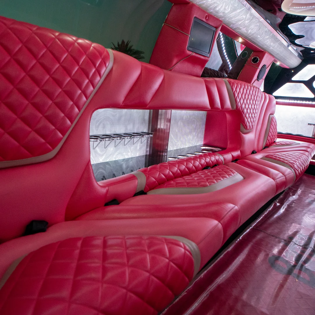 Rent Stretch Limousine Pink  2025 with chauffeur in Dubai , UAE 